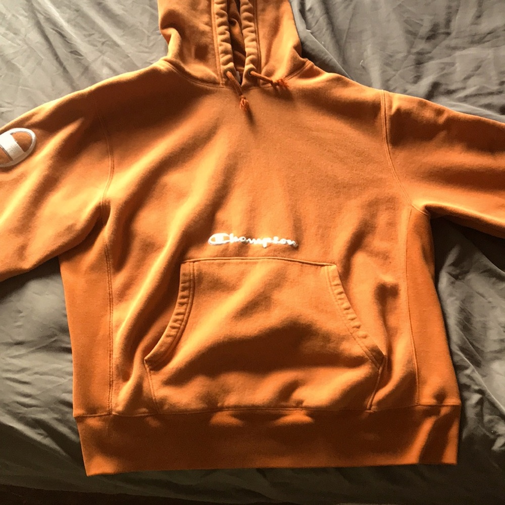 Selling vintage clothes